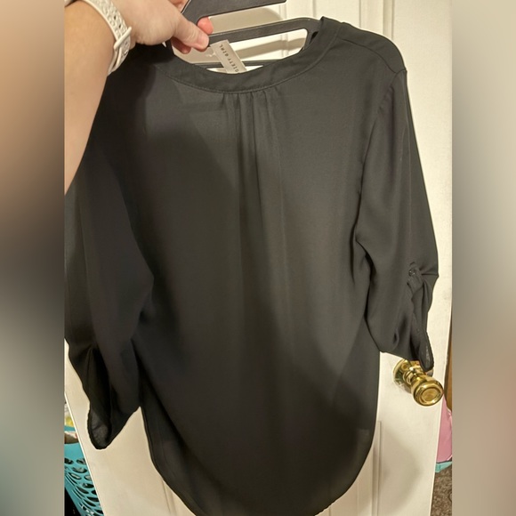 Blouse - Picture 2 of 2